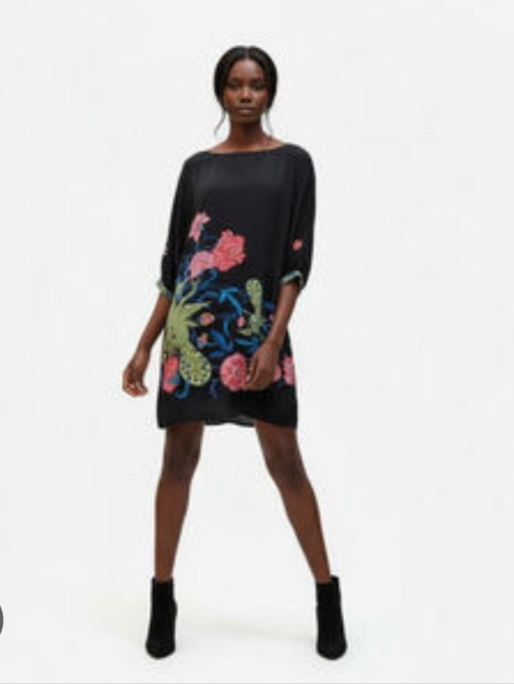 Tibi NEWYORK Black Floral Shift Dress with Coral and Green Accents